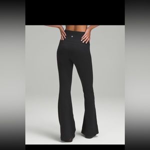 Lulu flare groove pants